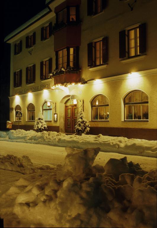 Gasthof Goldener Fisch เลียนซ์ ภายนอก รูปภาพ