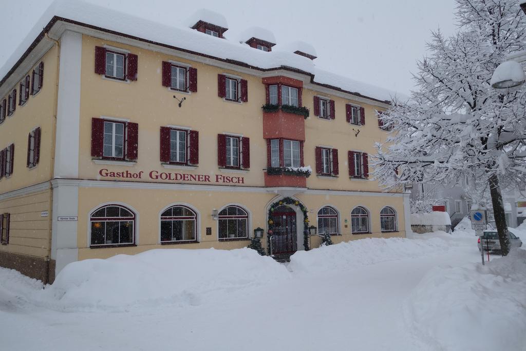 Gasthof Goldener Fisch เลียนซ์ ภายนอก รูปภาพ